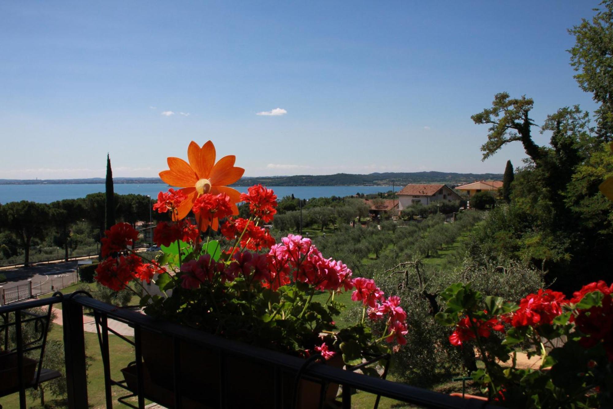 Agriturismo Nonna Bettina Moniga del Garda Exterior photo